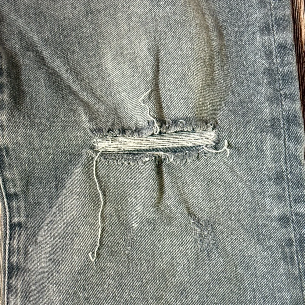 🔥CABI Women’s High Skinny Distressed Grey Jeans Grudge Cotton Blend Size 12 - Picture 6 of 8